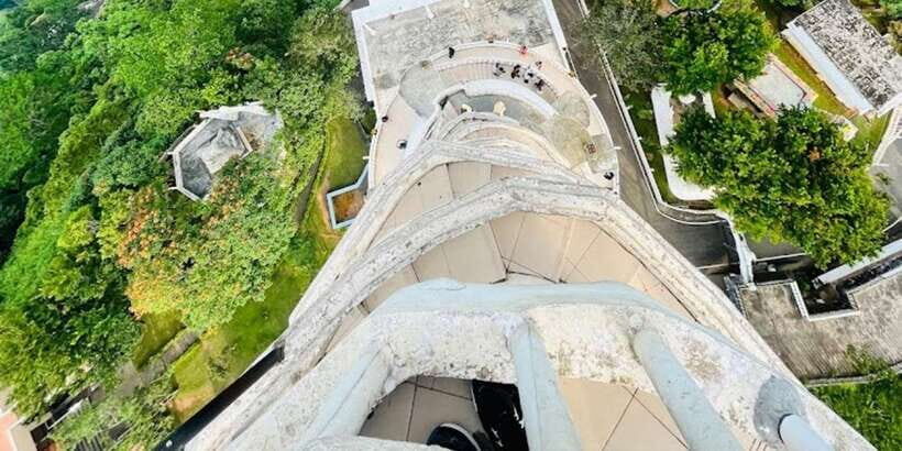Ambuluwawa Tower & Pinnawala & Kandy Day Tour From Negombo - Kandy Lake Club, viewpoints, and the culture dance show