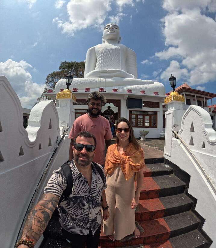 Kandy: Guided City Tour by Tuk-Tuk - Craft stops and museums: optional, but easy to say yes to
