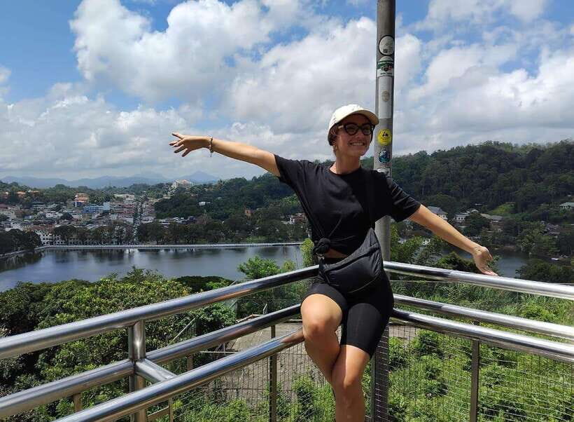 Kandy to Ambuluwawa Tuk Tuk Tour - Kandy View Point and Bahirawakanda Temple: spiritual vibe plus more scenery