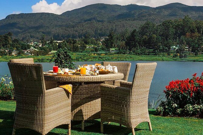 Nuwara Eliya from Kandy by Train - A Classic Train Day from Kandy to Nuwara Eliya