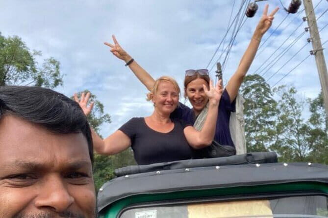 Unforgettable Experience on a Private Day Tour of Kandy City - Museums and workshops: learning about Sri Lanka’s production side